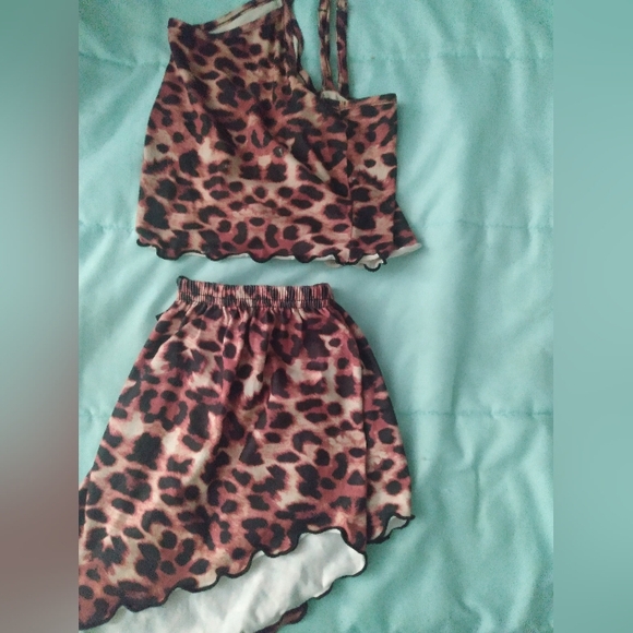 Shein small cheetah pajama set size small - Picture 2 of 5